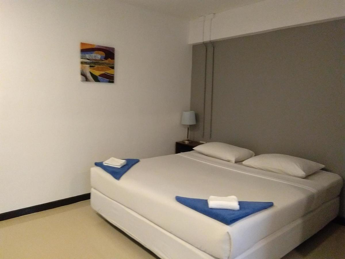皮皮岛酒店 外观 照片